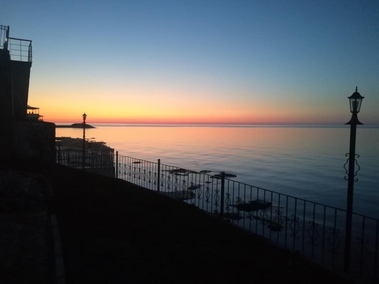 Trabzon Sea Palace ภายนอก รูปภาพ
