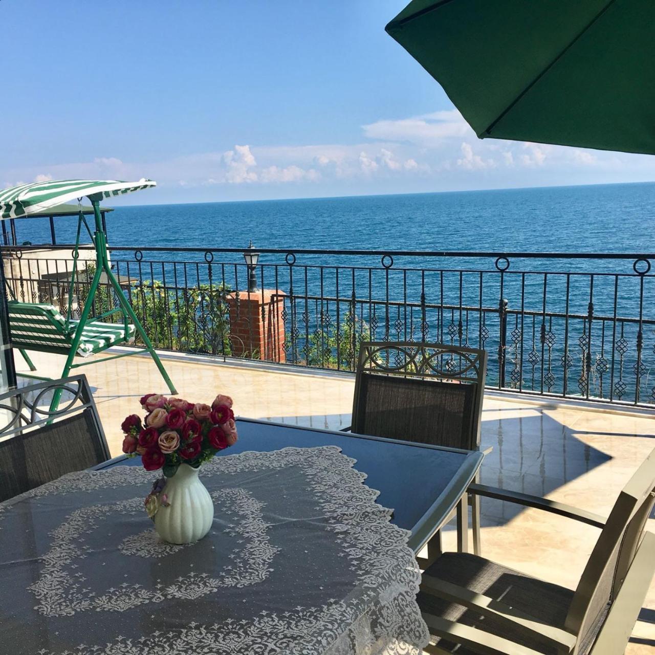 Trabzon Sea Palace ภายนอก รูปภาพ